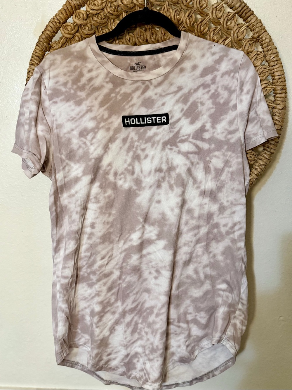 Hollister Tie-Dye Short Sleeve Tee - Beige & White